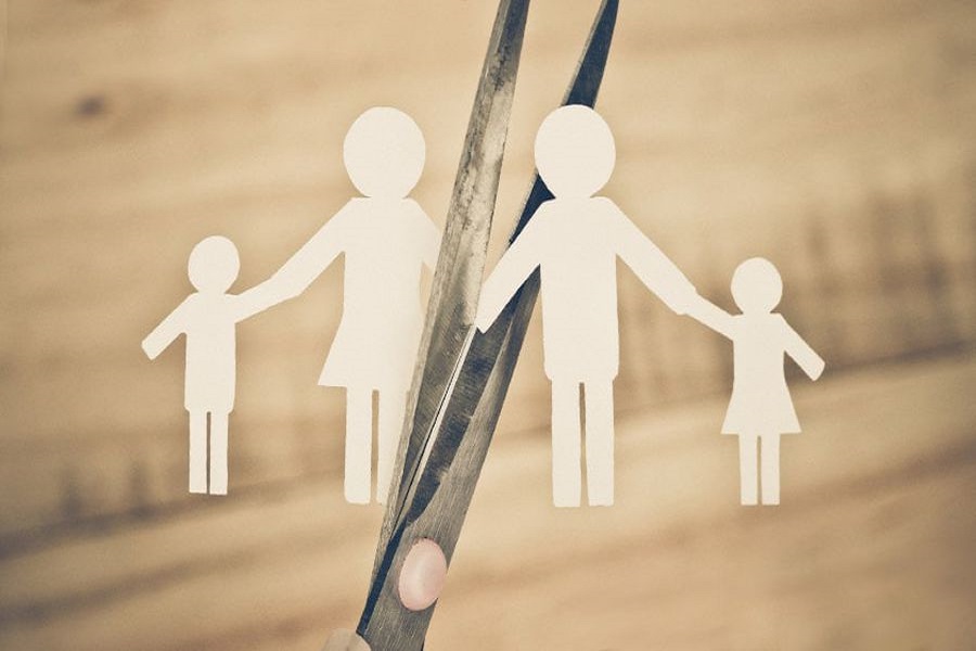 Вплив розлучення та батьківських конфліктів на відносини дітей з батьком та матір'ю