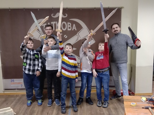 Таткова майстерня в умовах воєнного часу Міжнародний центр батьківства